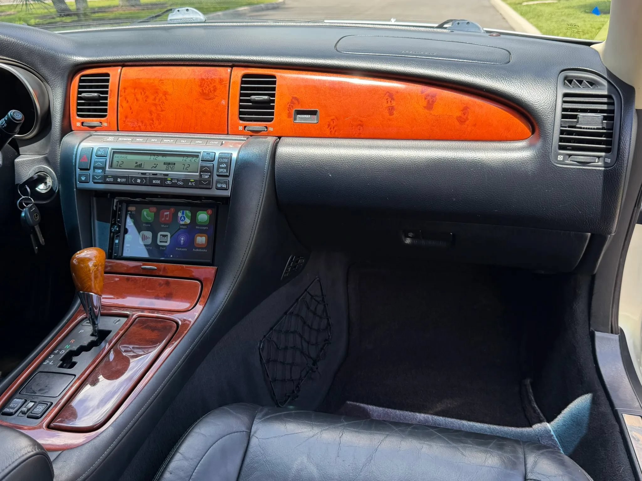 Used 2002 Lexus SC 430 Convertible RWD image 26