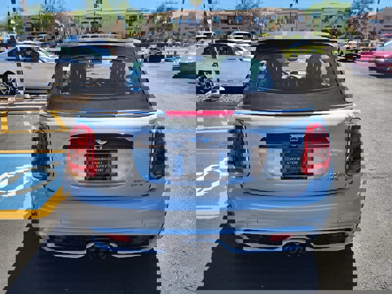 Used 2016 MINI Cooper S image 4