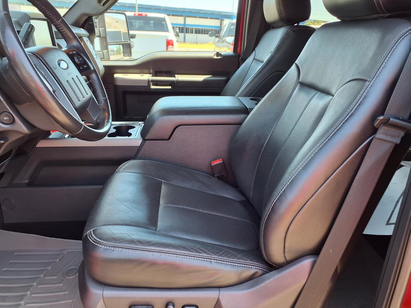 Used 2016 Ford F350 Lariat w/ Lariat Ultimate Package image 14