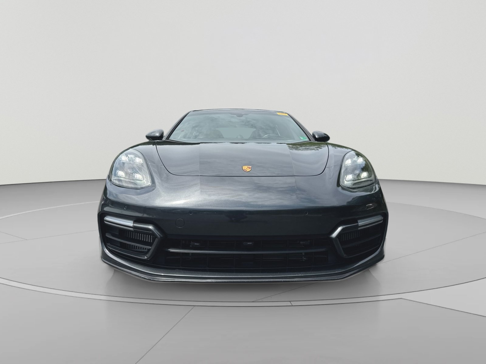 Used 2021 Porsche Panamera GTS AWD/4WD image 4