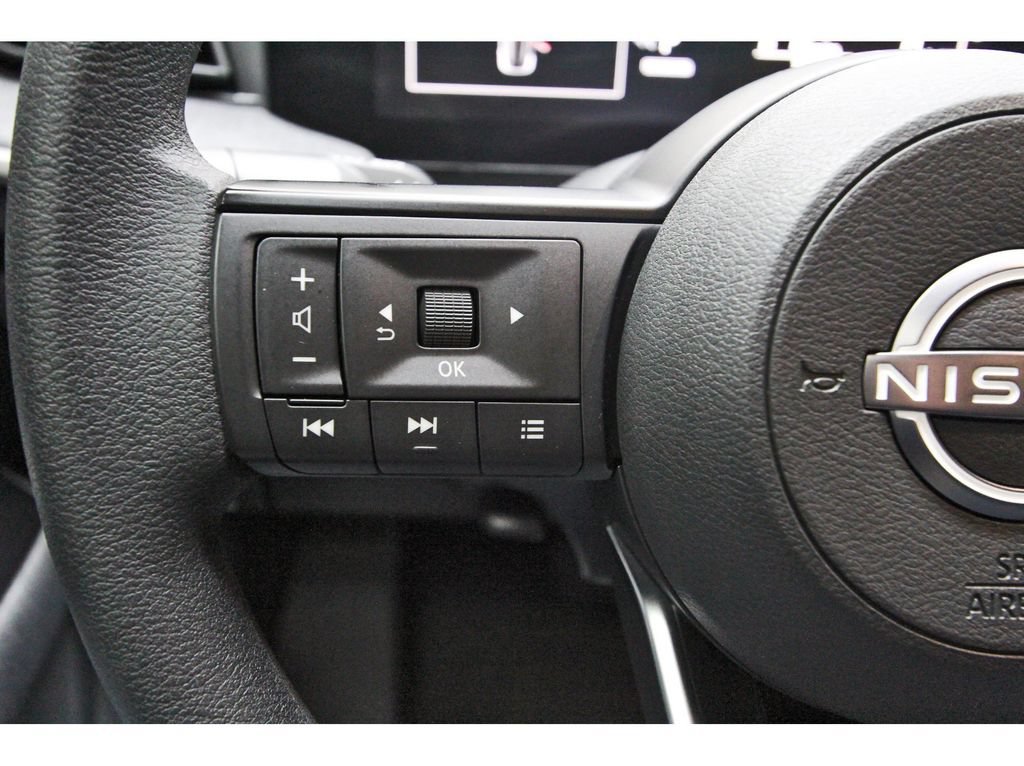 Certified 2026 Nissan Kicks SV FWD image 19