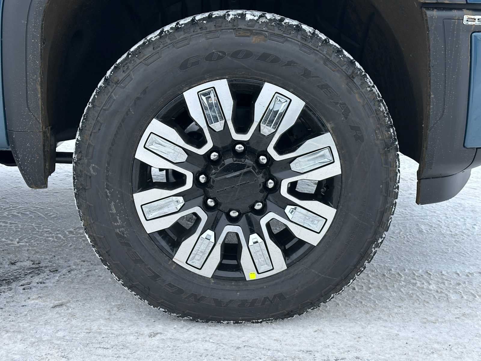 New 2026 GMC Sierra 2500 Denali w/ Technology Package image 9
