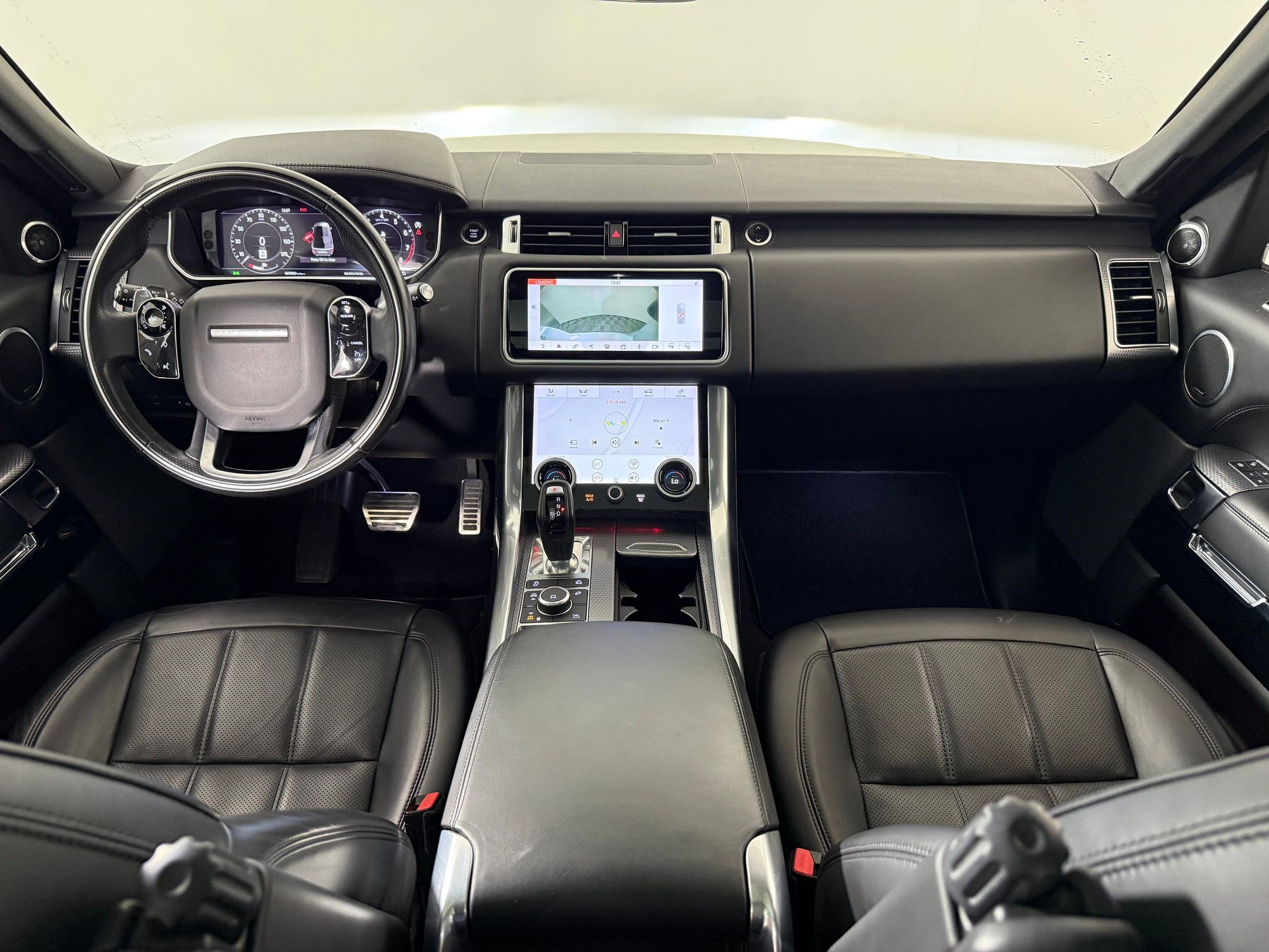 Used 2020 Land Rover Range Rover Sport HSE Dynamic image 16