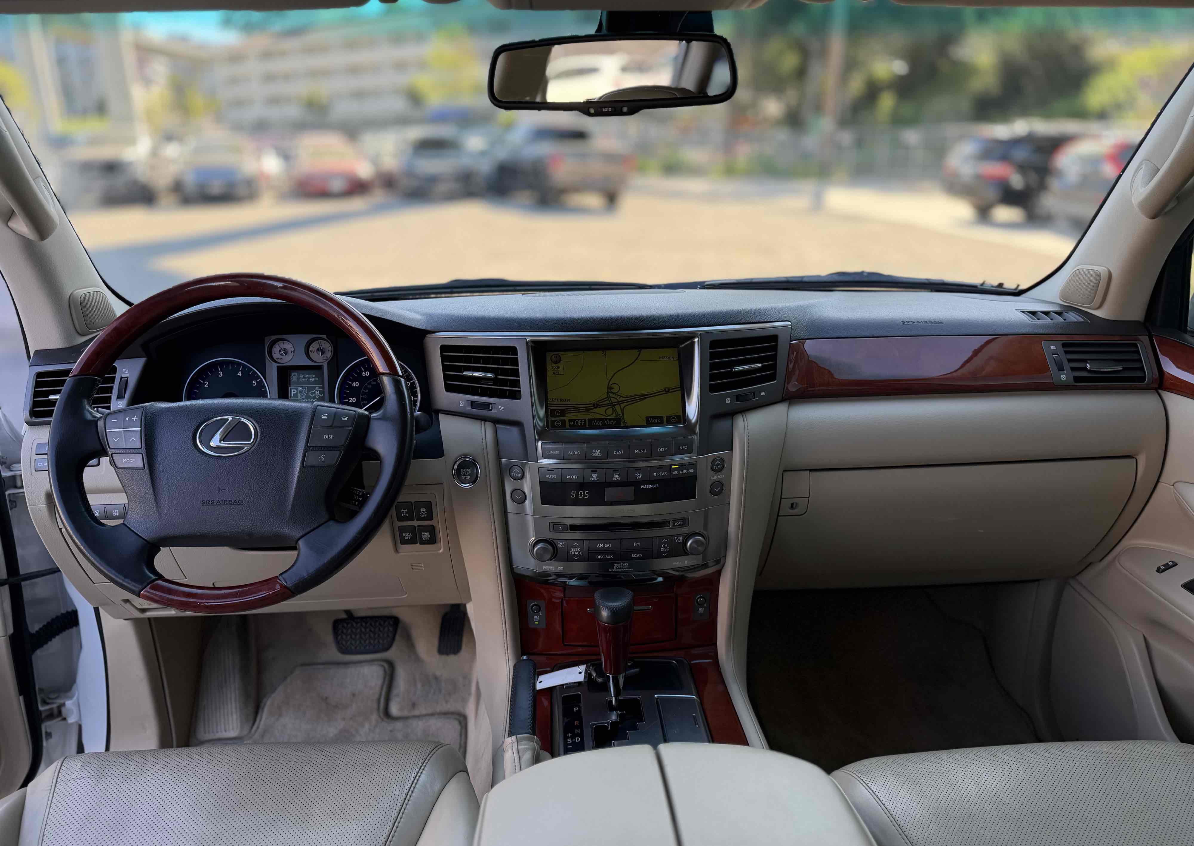 Used 2008 Lexus LX 570 4WD image 25
