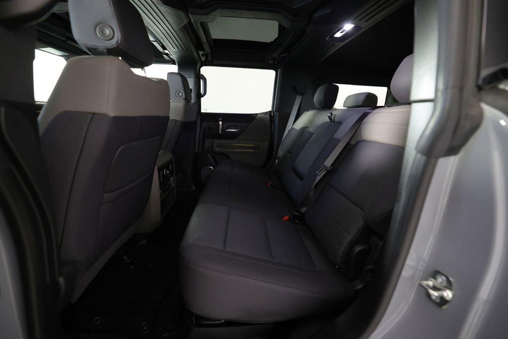 Used 2025 GMC Hummer EV 2X w/ LPO, Dark Essentials Package AWD/4WD image 14