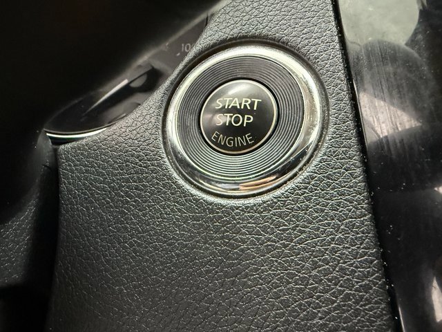 Used 2019 Nissan Rogue SV image 14