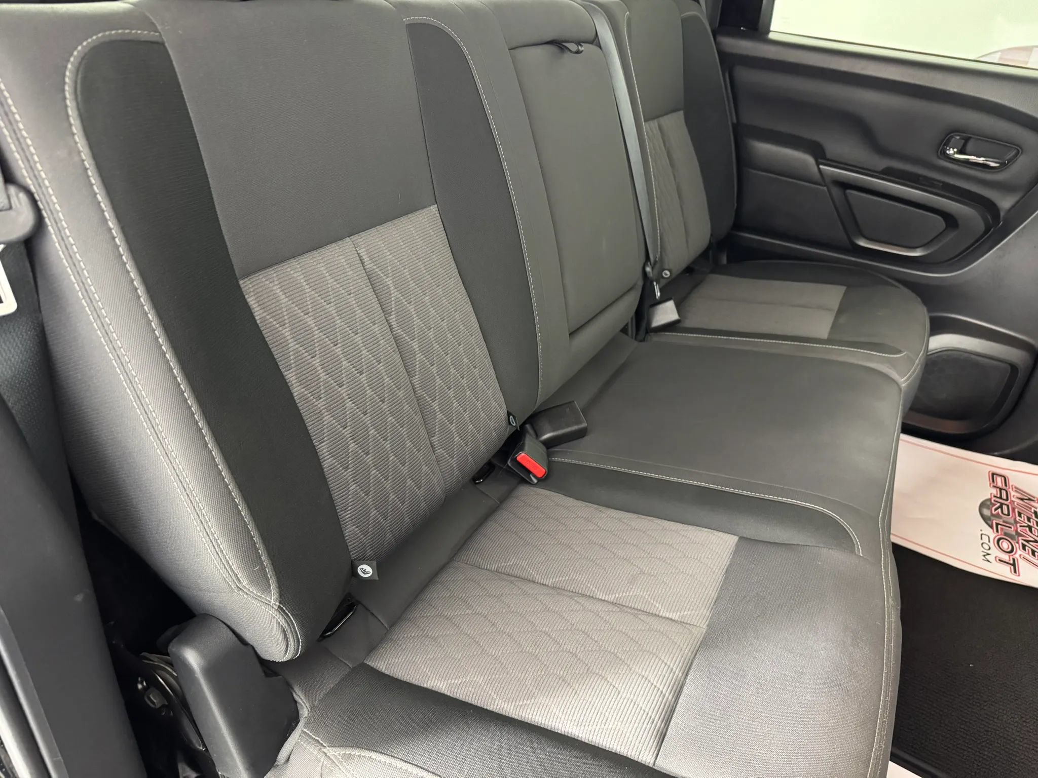 Used 2024 Nissan Titan SV w/ SV Convenience Package AWD/4WD image 35