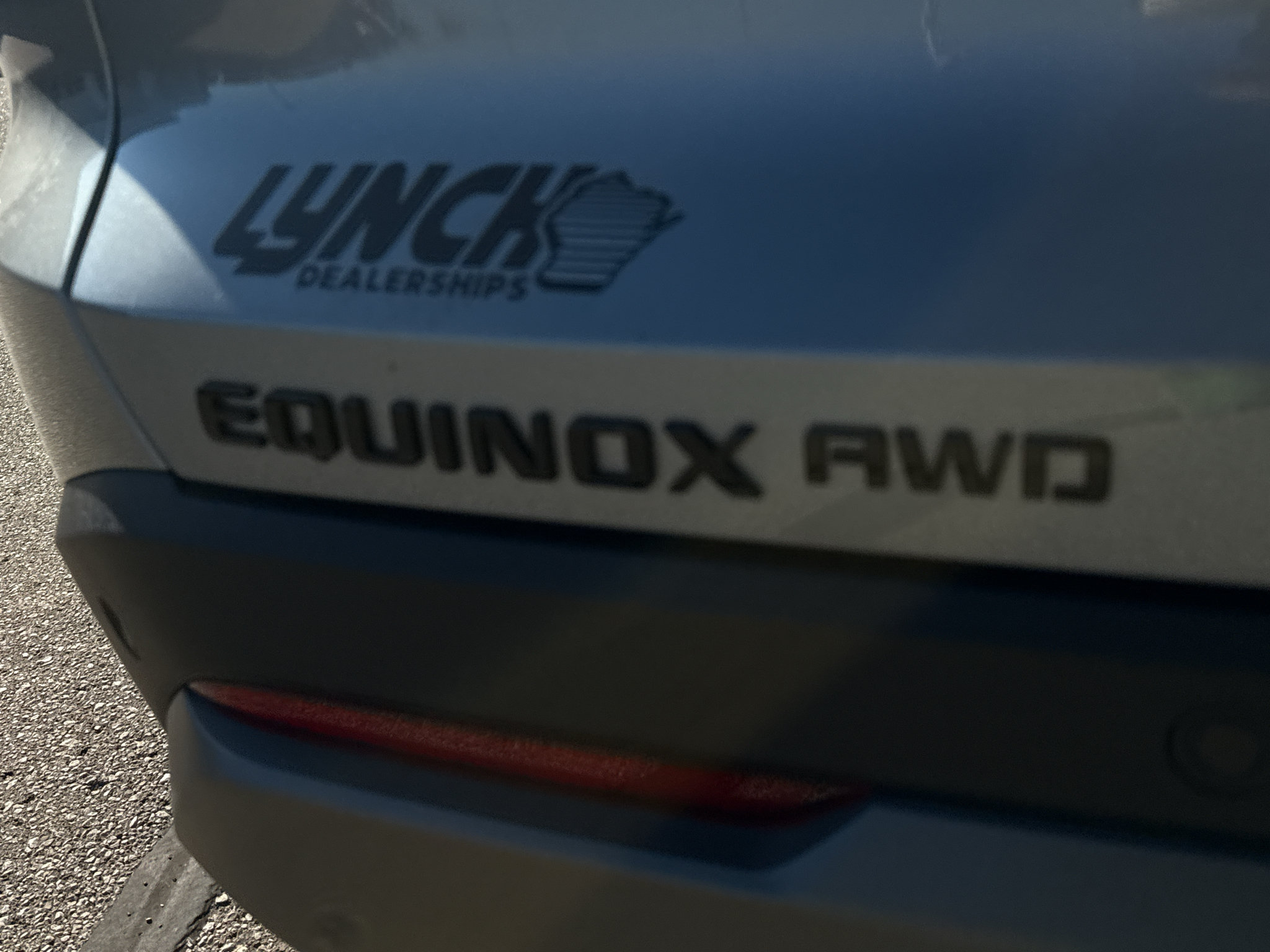New 2027 Chevrolet Equinox LT w/ Convenience Package II AWD/4WD image 8