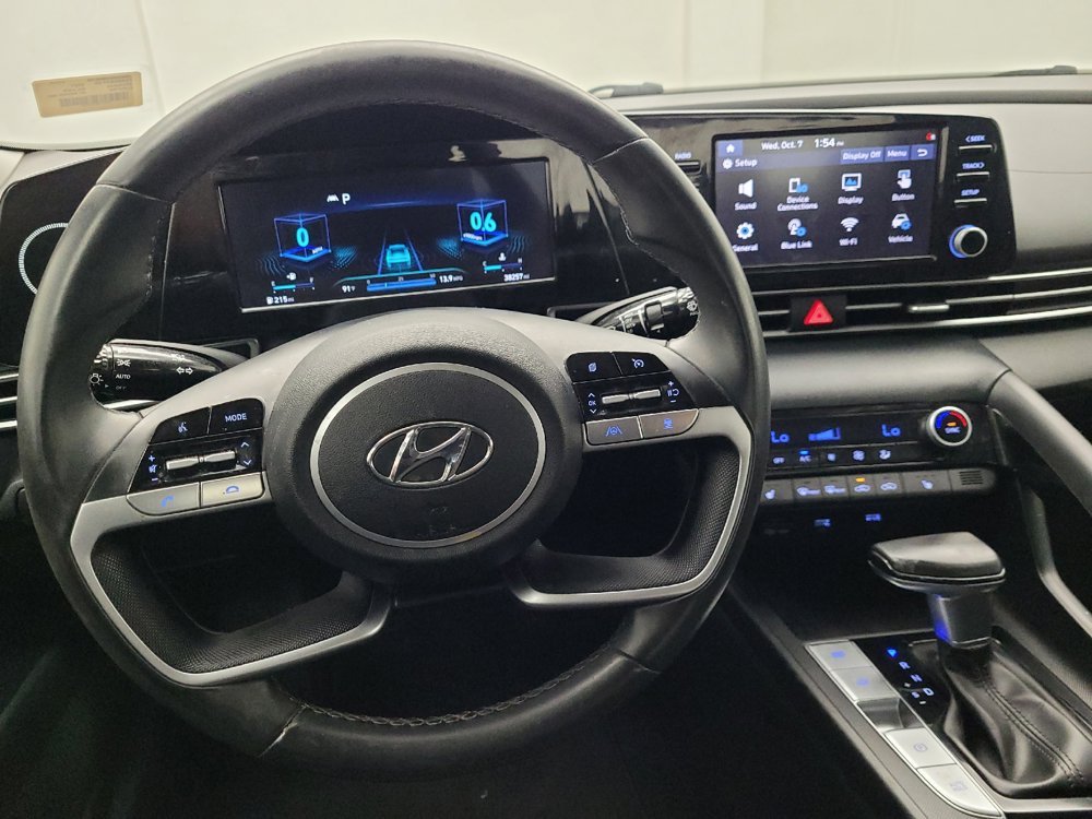 Used 2021 Hyundai Elantra SEL w/ Convenience Package FWD image 22
