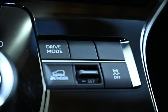 Used 2025 Subaru Solterra Premium w/ Premium Package image 30