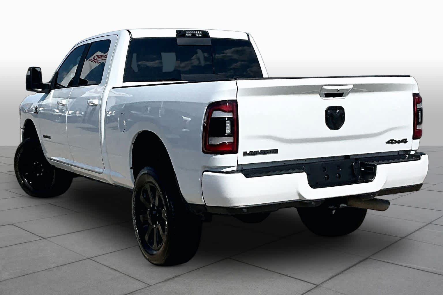Used 2024 RAM 2500 Laramie w/ Night Edition AWD/4WD image 12