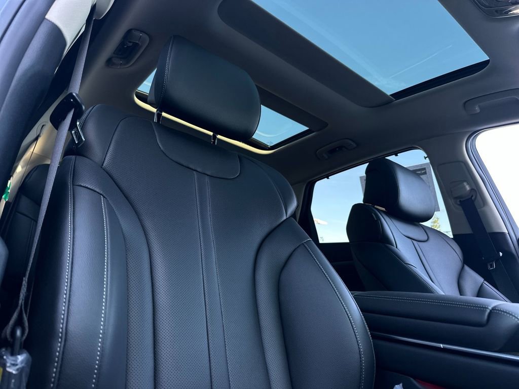 New 2026 Genesis GV80 2.5T Select image 17