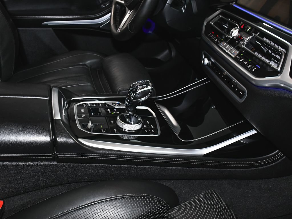 Used 2021 BMW X7 M50i w/ Dynamic Handling Package AWD/4WD image 80
