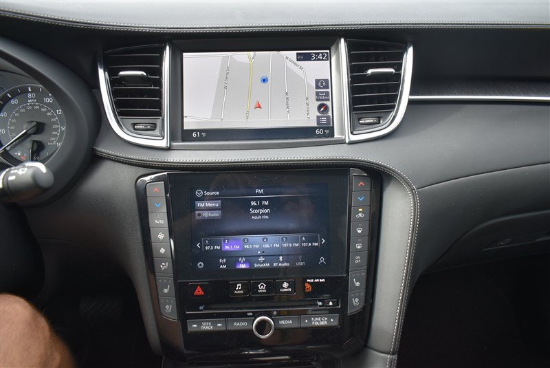 Used 2022 INFINITI QX55 Sensory w/ Lighting Package AWD/4WD image 18