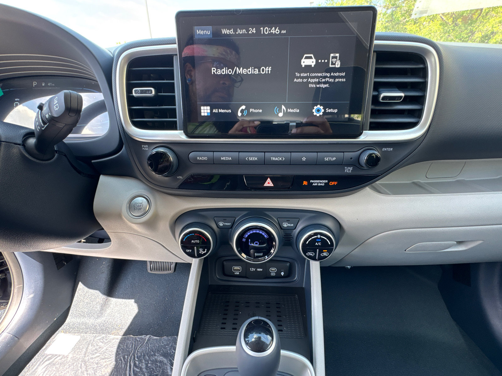 New 2026 Hyundai Venue SEL FWD image 29