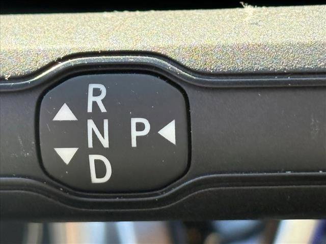 Certified 2023 Mercedes-Benz EQB 300 4MATIC image 8