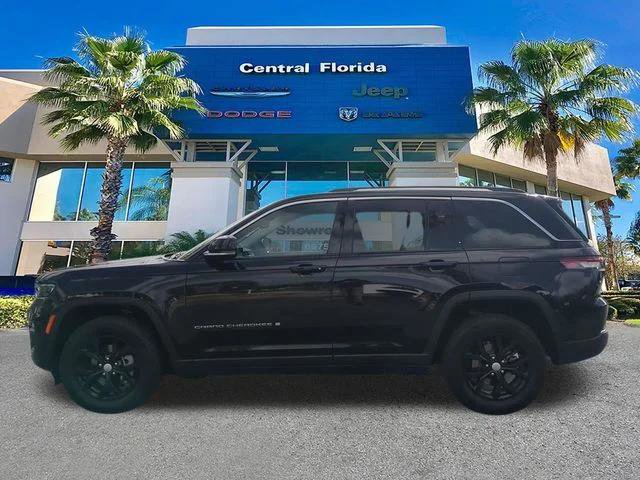 Certified 2023 Jeep Grand Cherokee Limited RWD image 8
