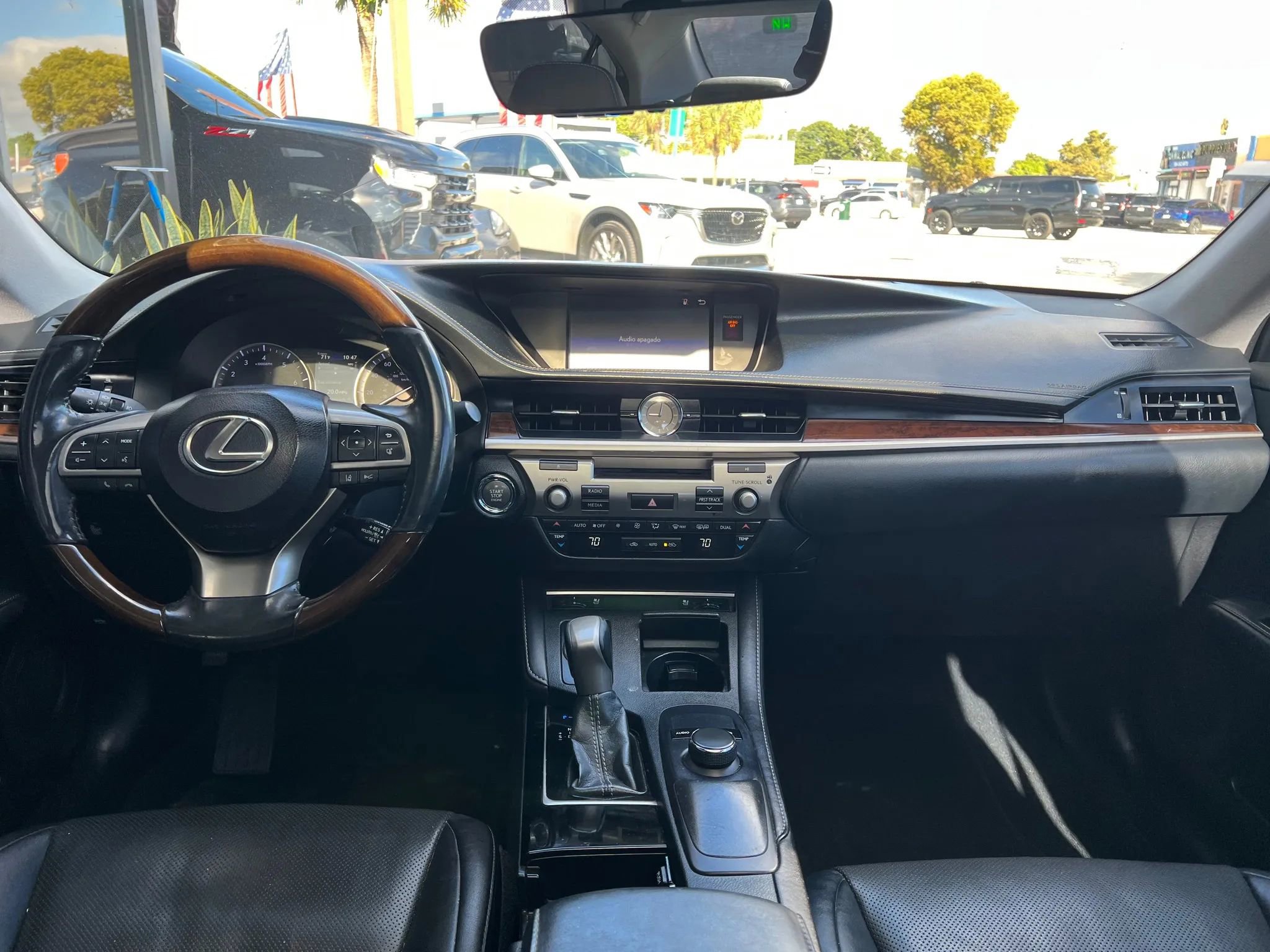 Used 2016 Lexus ES 350 image 19
