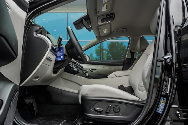New 2026 Hyundai Tucson SEL Plus FWD image 38