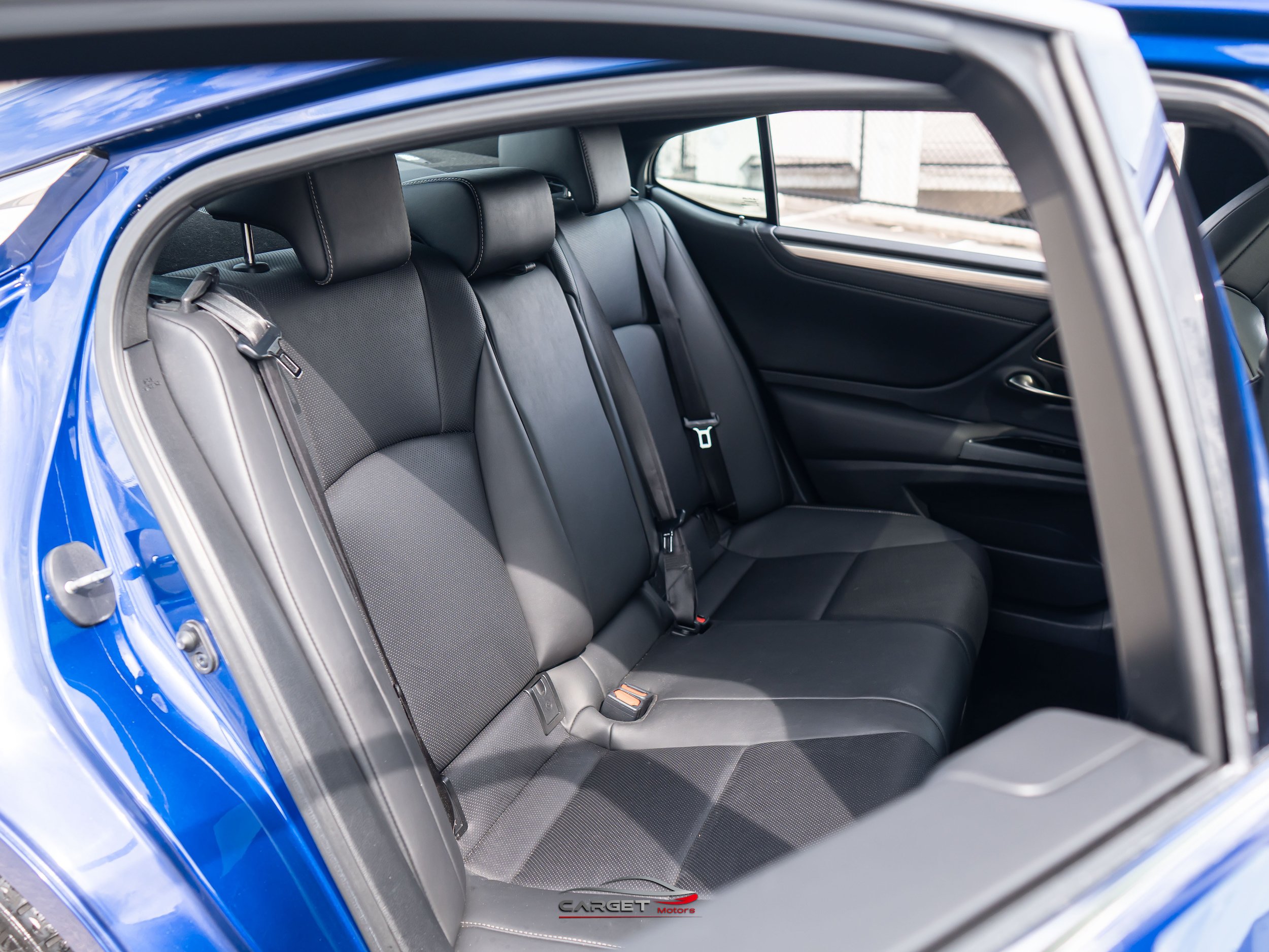 Used 2020 Lexus ES 350 F Sport w/ Accessory Package 2 FWD image 18