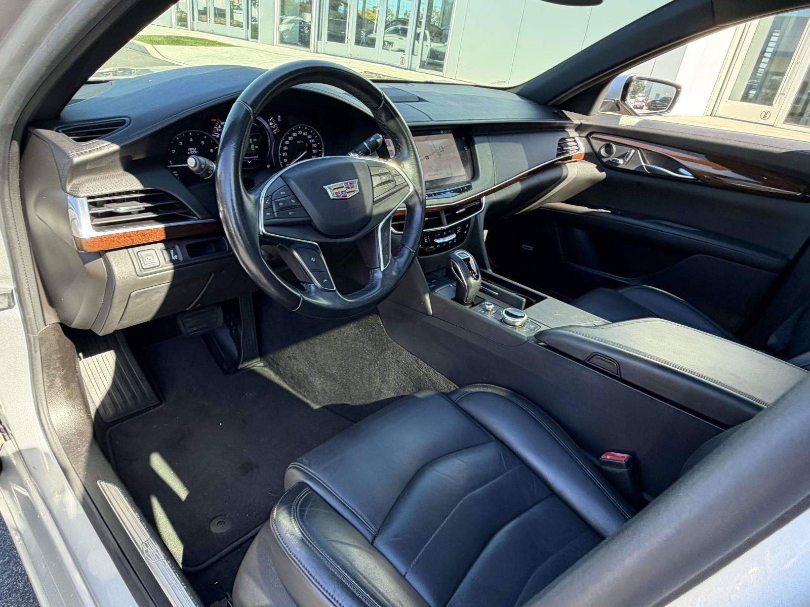 Used 2020 Cadillac CT6 Luxury AWD/4WD image 10