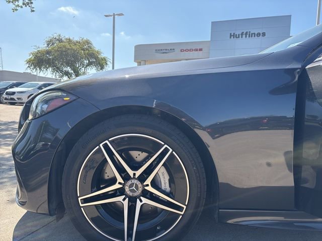 Used 2023 Mercedes-Benz C 300 Sedan image 13