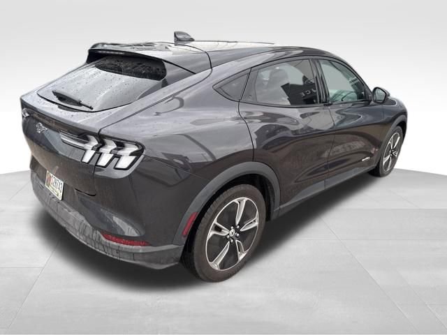 Used 2022 Ford Mustang Mach-E Select AWD/4WD image 5