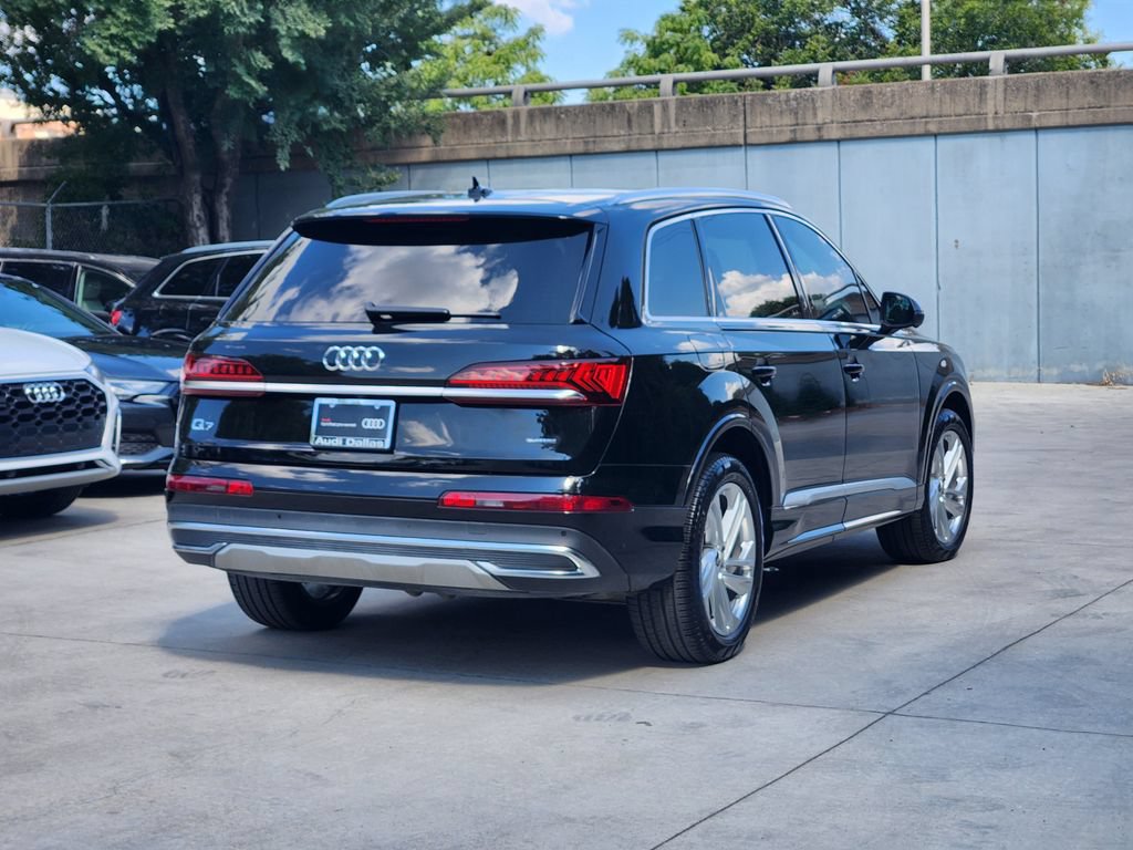 Certified 2022 Audi Q7 3.0T Premium AWD/4WD image 11