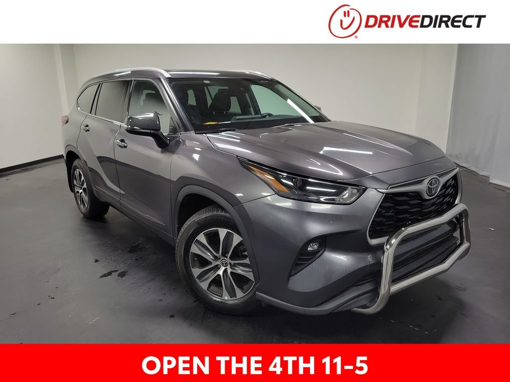 Used 2022 Toyota Highlander XLE