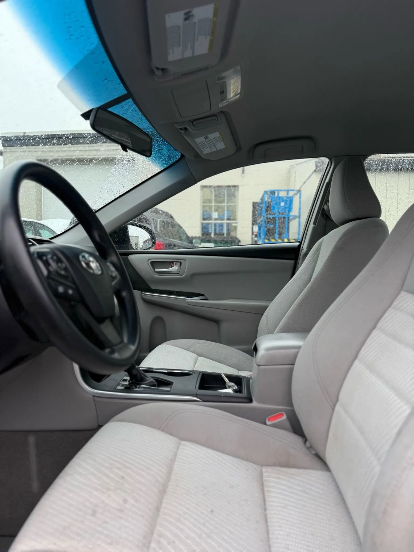 Used 2016 Toyota Camry LE FWD image 21
