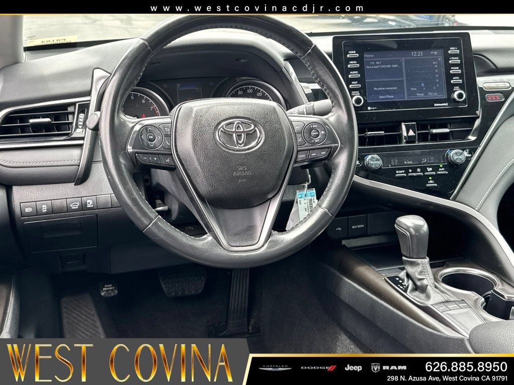 Used 2024 Toyota Camry SE FWD image 30