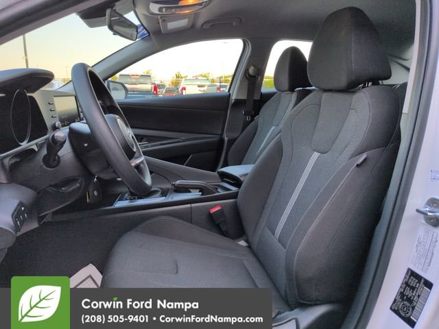 Used 2023 Hyundai Elantra SEL FWD image 24