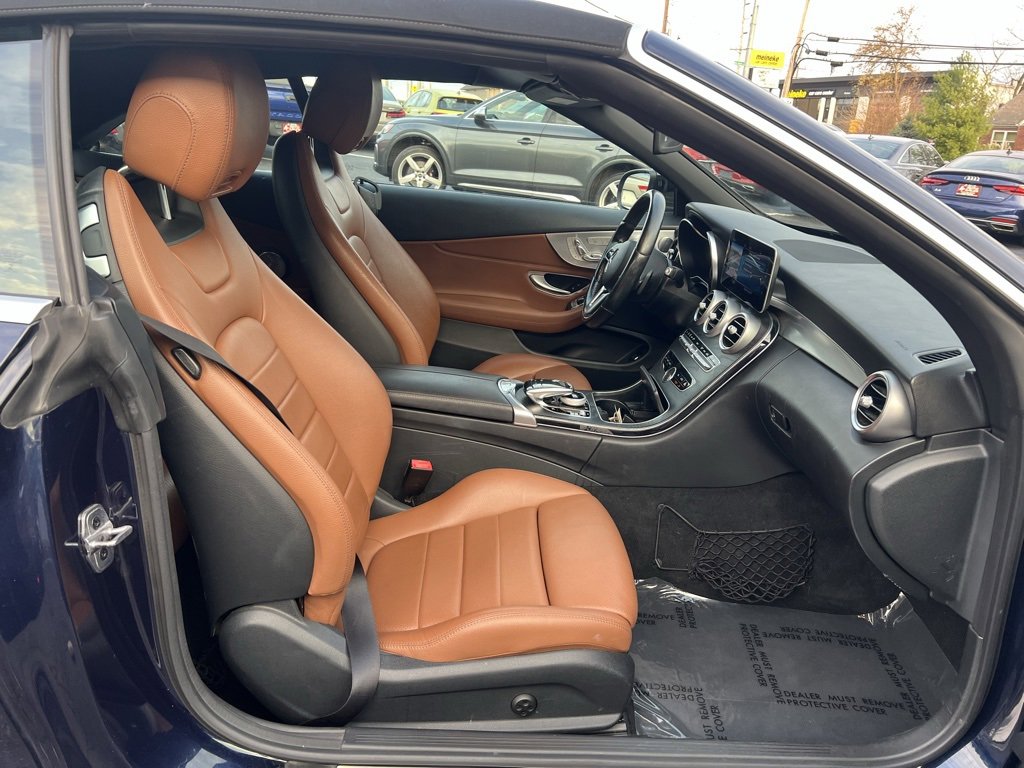 Used 2019 Mercedes-Benz C 300 4MATIC Cabriolet image 22