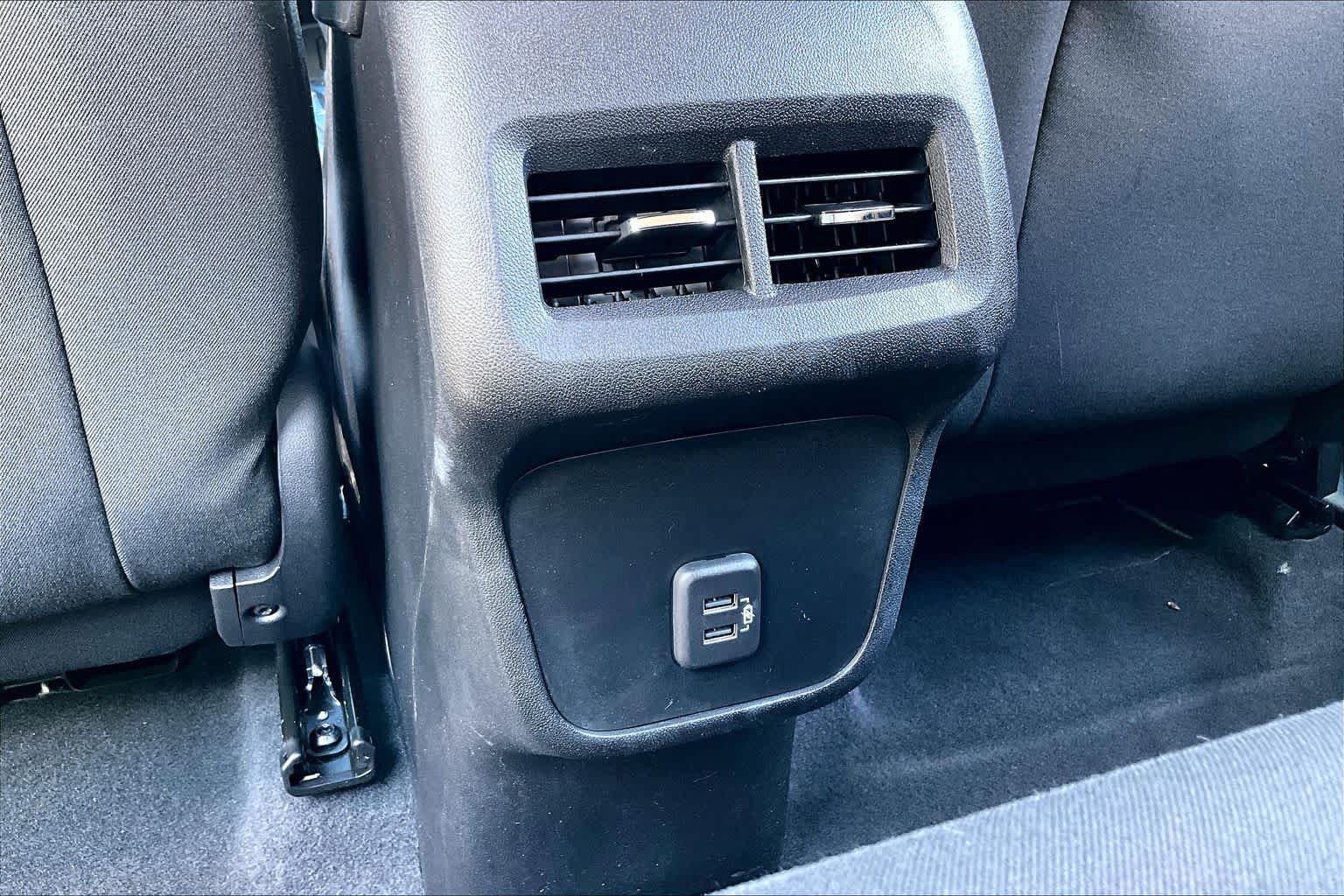 Used 2019 Chevrolet Equinox LT AWD/4WD image 35