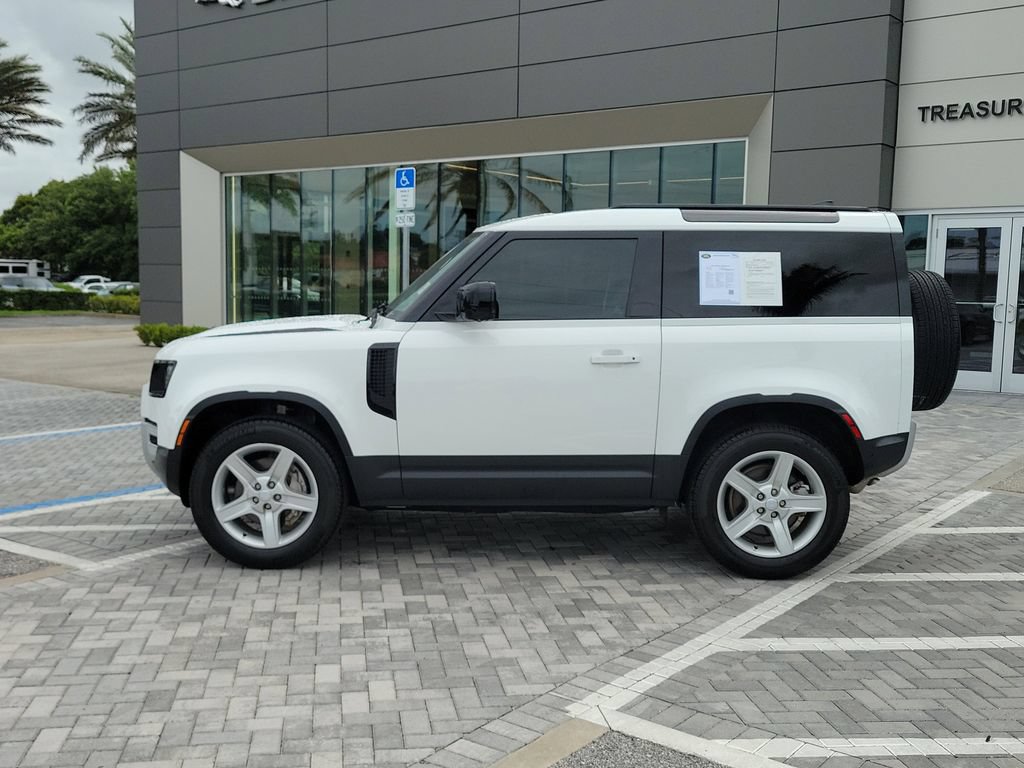 Certified 2023 Land Rover Defender 90 SE AWD/4WD image 2