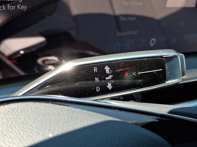 Certified 2023 Cadillac Lyriq 2WD image 11