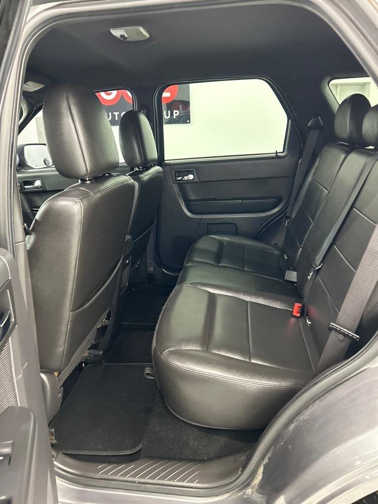 Used 2010 Ford Escape Limited AWD/4WD image 25