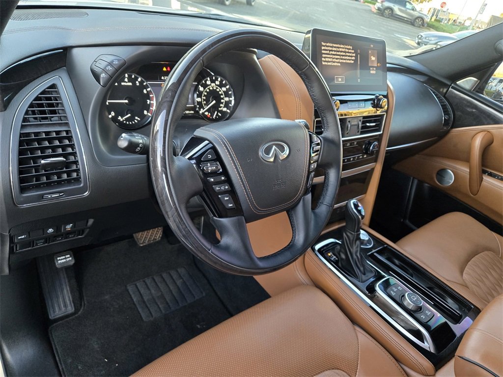 Used 2024 INFINITI QX80 Sensory image 13