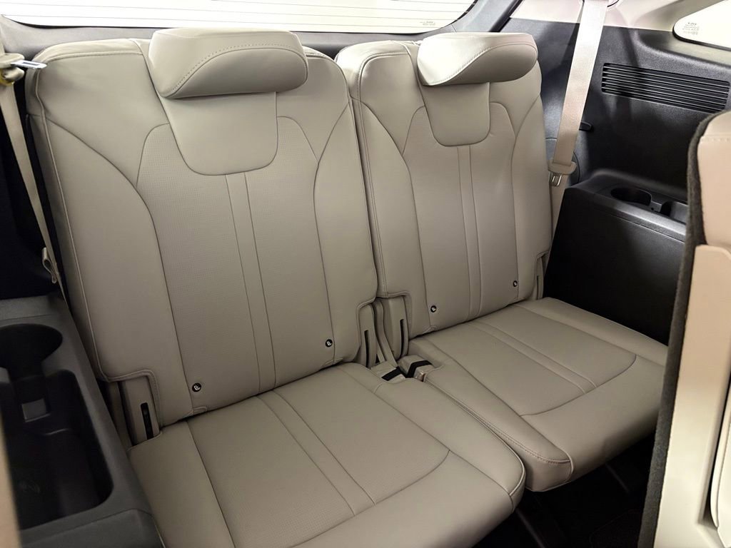 New 2026 Kia Sorento EX image 18