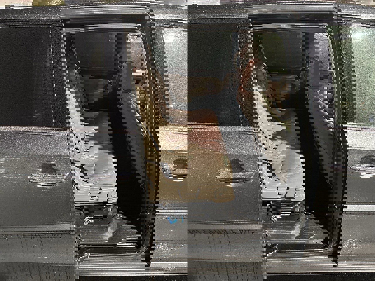 Used 2018 Honda Odyssey Elite image 17