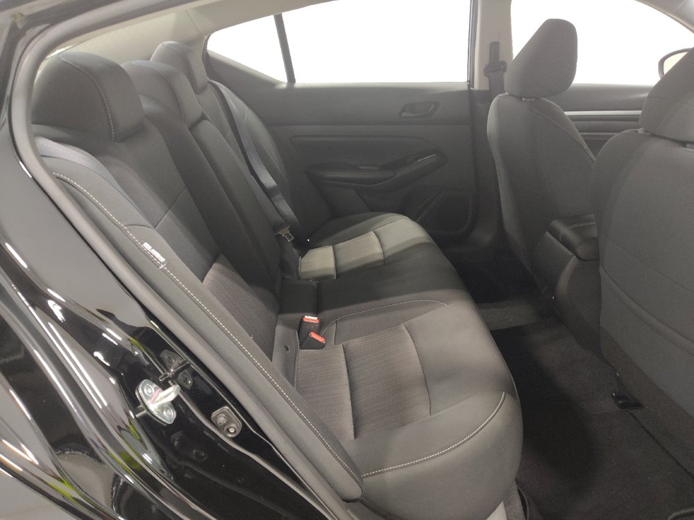 Used 2023 Nissan Altima 2.5 SV w/ SV Premium Package AWD/4WD image 19
