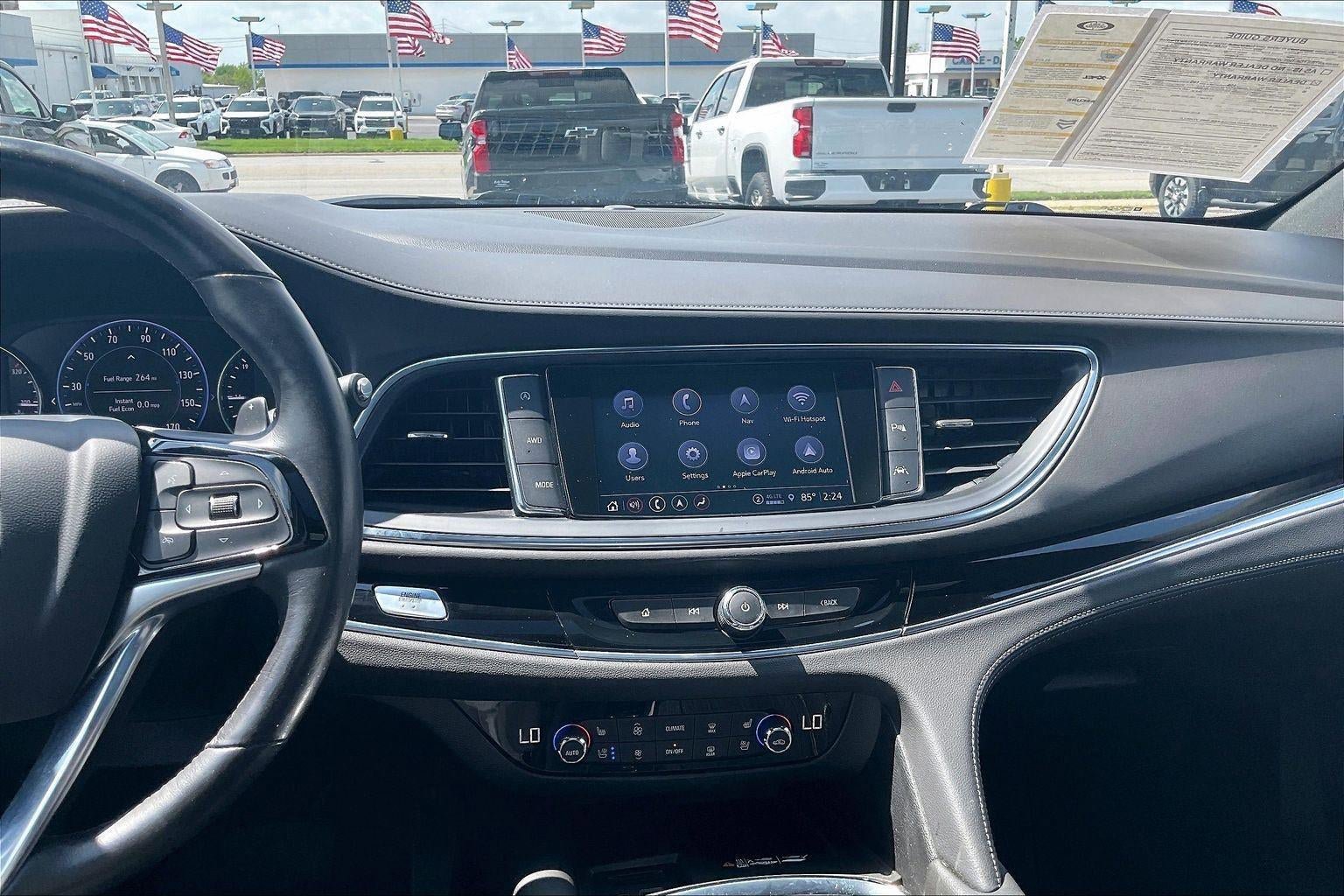 Used 2023 Buick Enclave Avenir w/ Avenir Technology Package AWD/4WD image 6