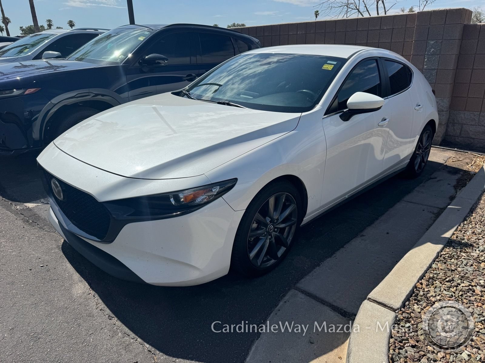 Used 2019 MAZDA MAZDA3 Hatchback w/ Preferred Package FWD image 6
