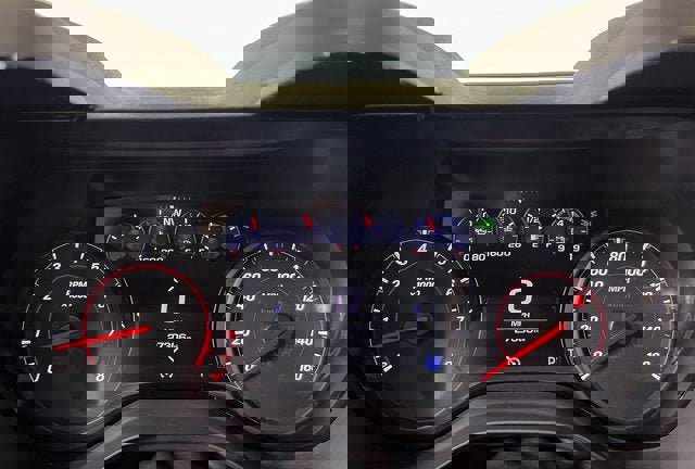 Used 2023 Chevrolet Camaro LT w/ RS Package image 9