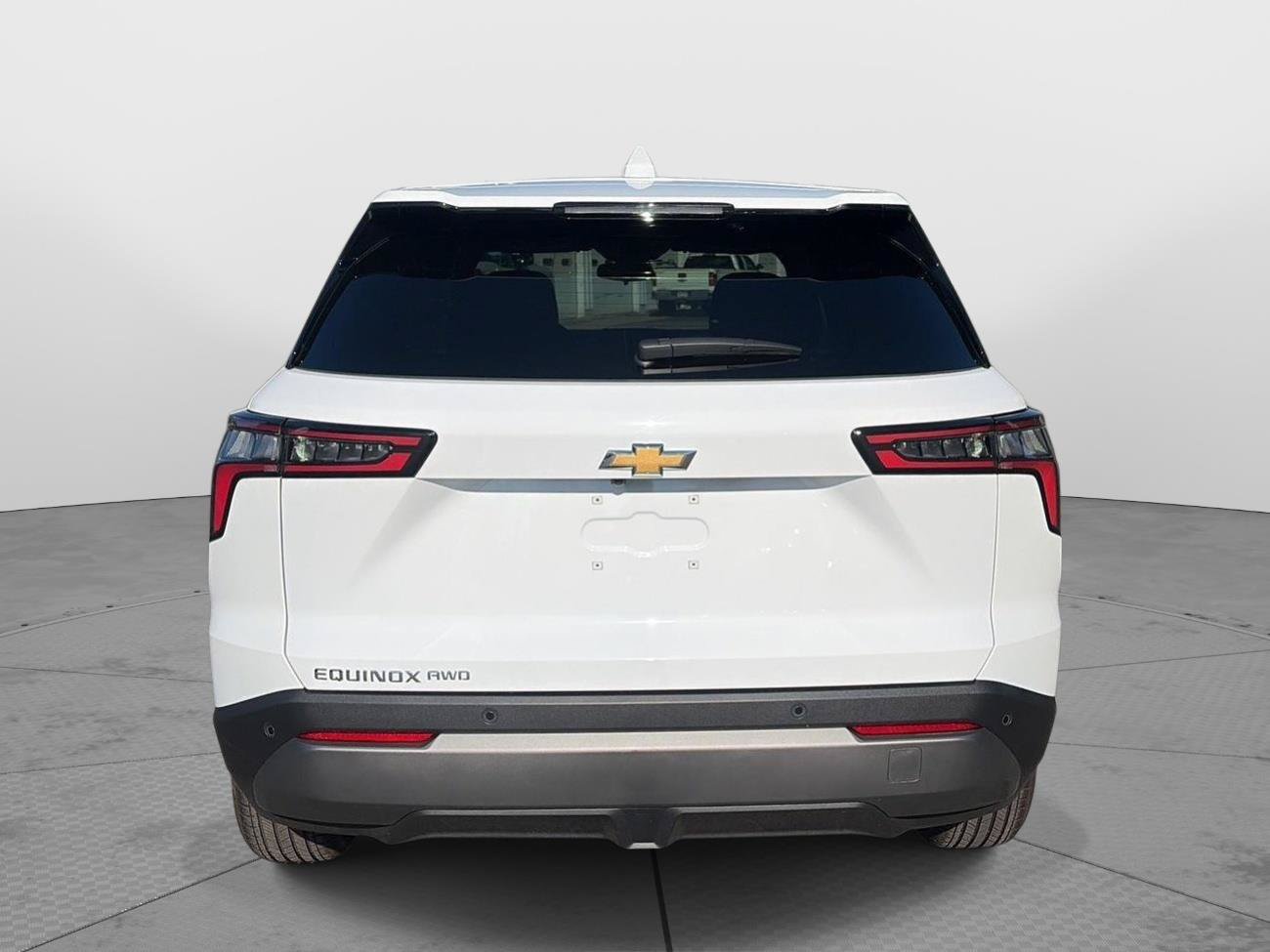 Used 2026 Chevrolet Equinox LT AWD/4WD image 6