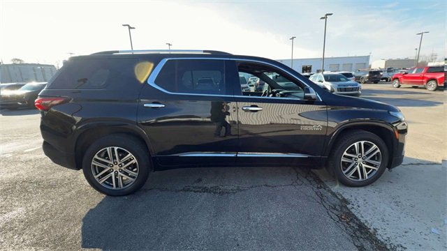 Used 2023 Chevrolet Traverse High Country w/ LPO, Floor Liner Package image 9