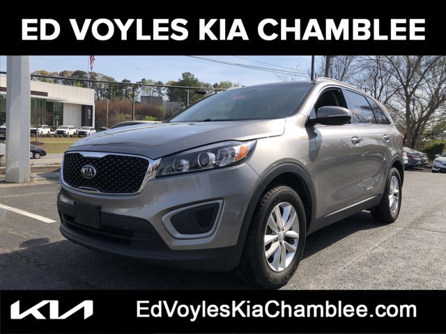 Used 2017 Kia Sorento LX w/ LX Convenience Package video 1