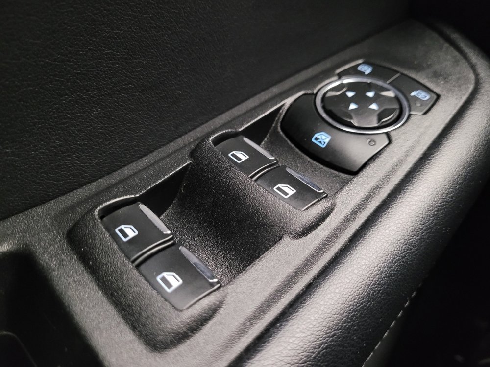 Used 2023 Ford Edge SEL image 27