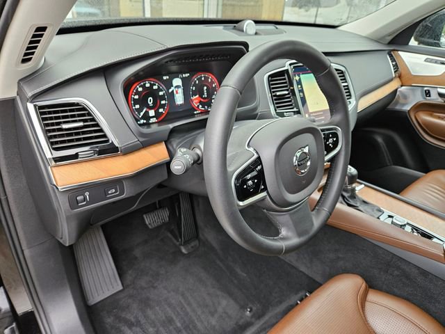 Used 2018 Volvo XC90 T6 Inscription w/ Convenience Package AWD/4WD image 22