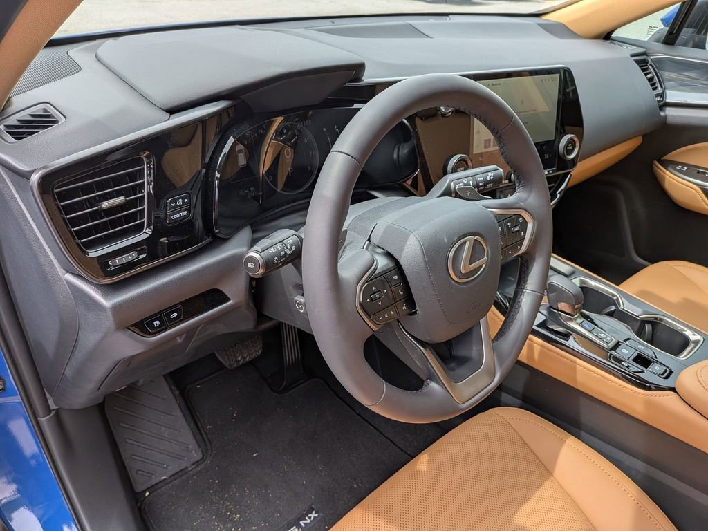 Used 2025 Lexus NX 250 FWD w/ Accessory Package (2T) image 16